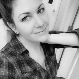 Meet your Posher, Macie